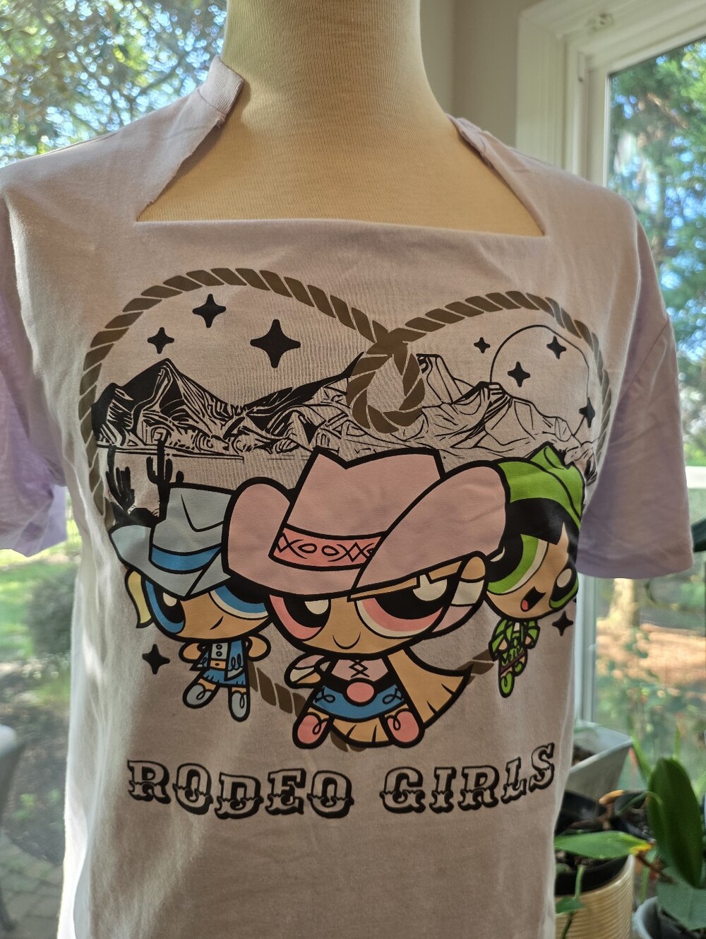 Powerpuff Girls 'Rodeo Girls' Graphic Tee - Pink, Green, Blue